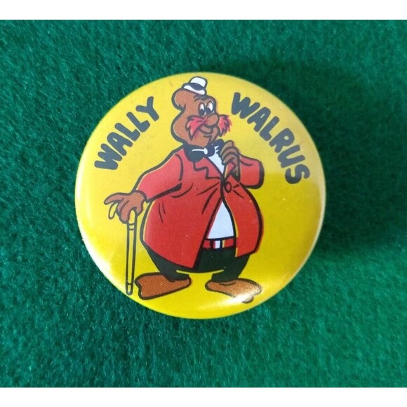 ANDY PANDA & WALLY WALRUS Walter Lantz Cartoon Character Pinback Button Pin VTG - Picture 7 of 11